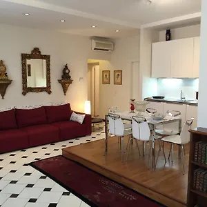 Piazza San Marco Apartment Florence